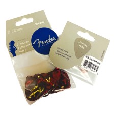 198-0351-909 Fender Heavy 351 Red Moto Guitar Picks