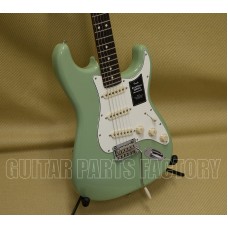 014-0510-565 Fender Player II Stratocaster Rosewood Neck Birch Green Guitar 0140510565