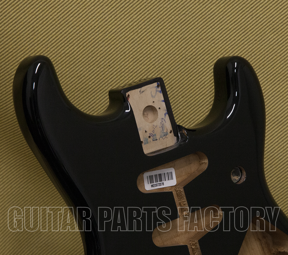 099-8003-706 Fender Black Classic Series 60'S Strat SSS Alder Body